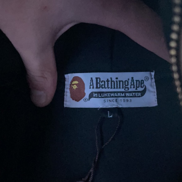 Limited addition Japanese bape hoodie - Picture 8 of 11